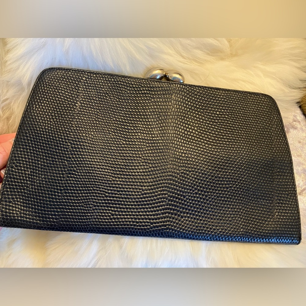 MALIPARMI vintage black leather kiss lock clutch